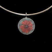 Small Circle "Poppy" by Nell Mercer
